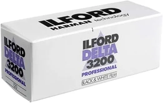 Ilford DELTA 3200 Professional, Black and White Print Film, 120 (6 cm), ISO 3200 (1921535)